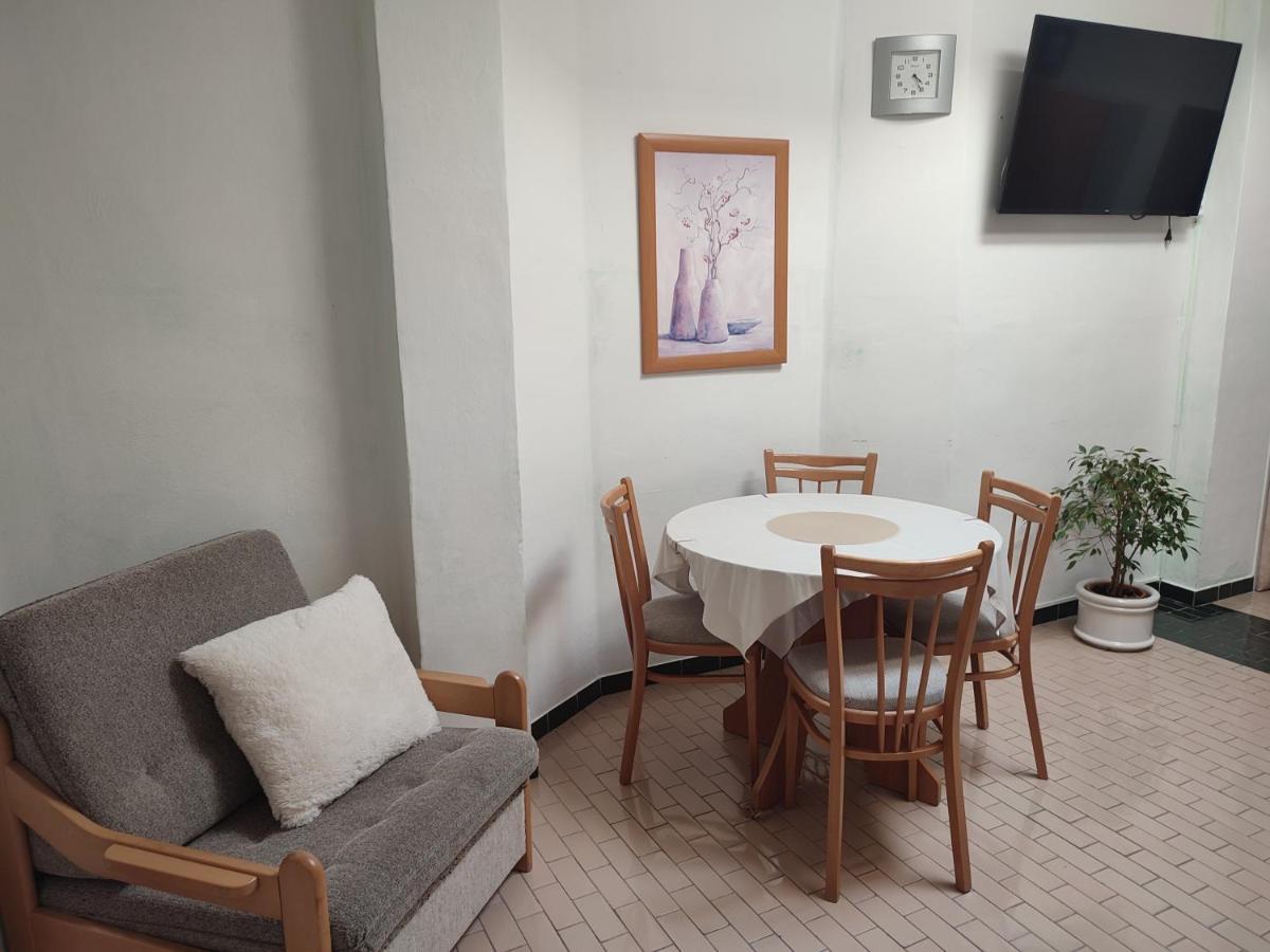 Pension Dana Karaskova Appartement Kutná Hora Buitenkant foto